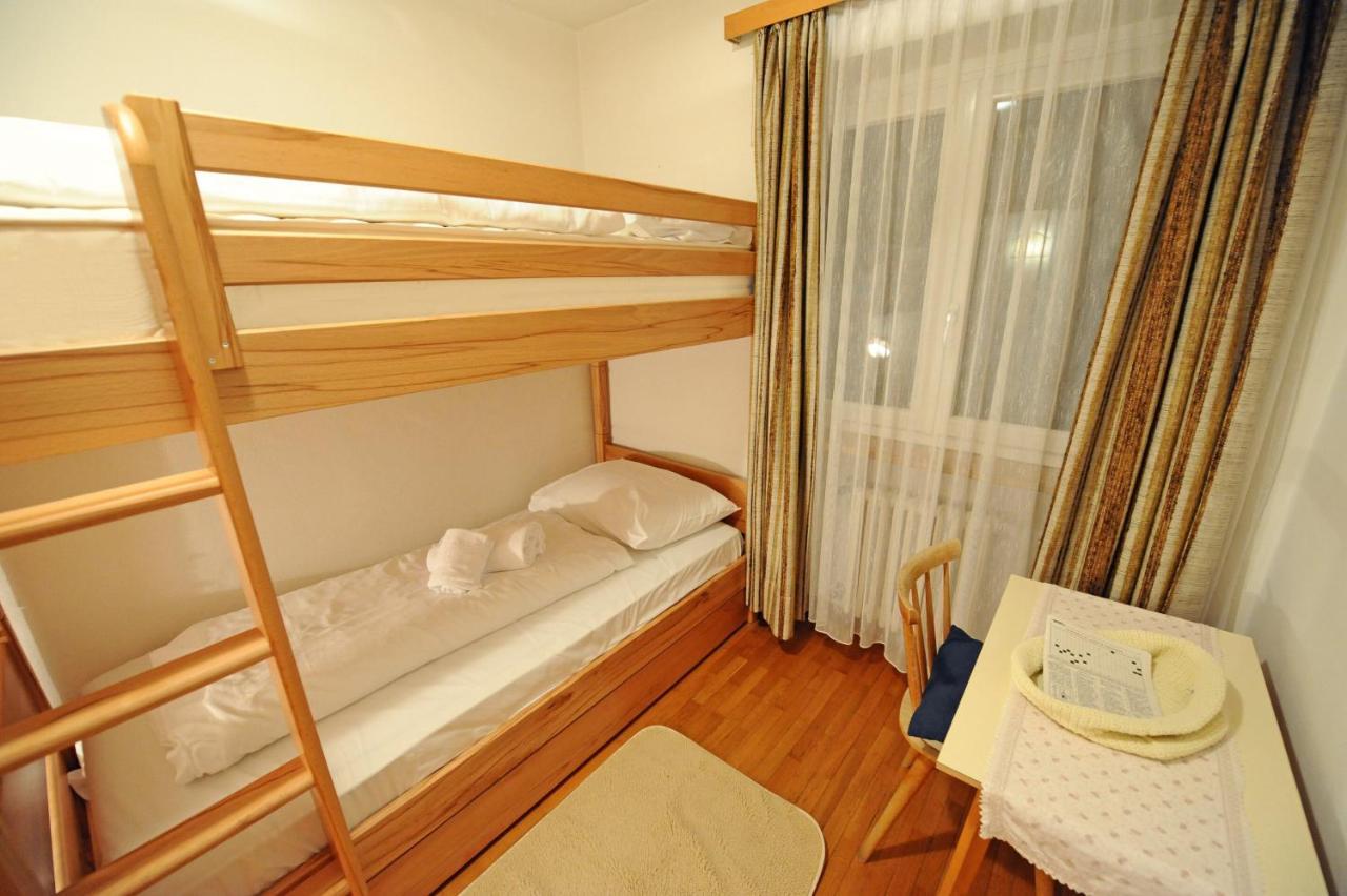 Apartments Valverda オルティゼーイ エクステリア 写真